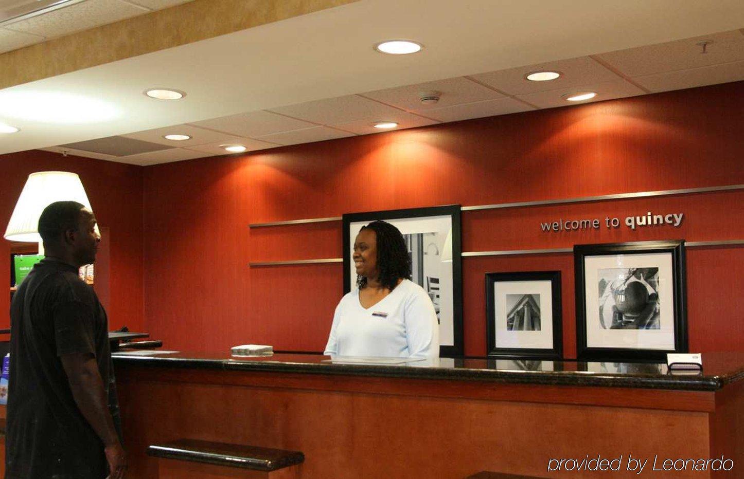 Hampton Inn Quincy Eksteriør bilde